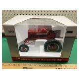 1/16 IH Farmall 350 LP Hi-clear tractor, specast