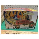 1/16 IH Farmall BN umbrella Iowa FFA 2004