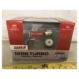1/64 Farmall 1206 Turbo tractor prestige by tomy