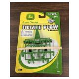 1/64 John Deere tillage plow, out of package