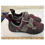Black diamond size 8
