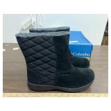 Columbia Womens size 12 boots