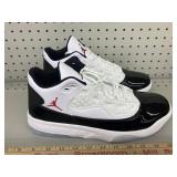 Nike size 11, air jordan