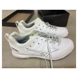 Mizuno softball size 9