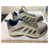 Columbia size 9, no box