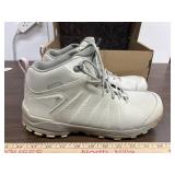 Oboz Womens size 11 boot