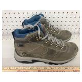 Timberland size 7 1/2