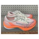 Mizuno size 8