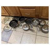 Lot of pots & pans, some w/lids, some Farberware &