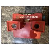 Viewmaster viewer with original view card, works