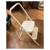 Folding step ladder