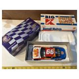 1/24 #66 Darrell Waltrip 