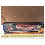 Hot Wheels 2001 Transporter Tribute NIB