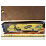 Hot Wheels 2001 Team Transporters, NIB, #10