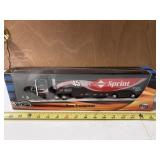 Hot Wheels 2001 Racing,#45 Kyle Petty Sprint NIB