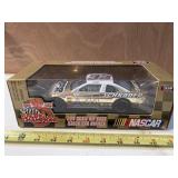 1/24 #33 Nascar Gold Commemorative Series NIB