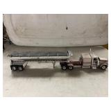 DCP 1/64 Semi truck with grain drop trailer