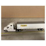 Freightliner C-120 metal, JB Hunt truck &