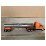 Kenworth Semi Schneider truck & tanker by PEM