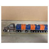 Laidlaw Truck, no markings, SpecCast Trailer, with