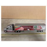 1/64 Freightliner LLC 2001 truck w/utility 3000D-X