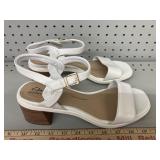 Clarkï¿½s size 11