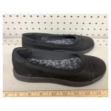 Clarks size 5 1/2