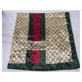 Gucci silk scarf, looks new, 34 x 34
