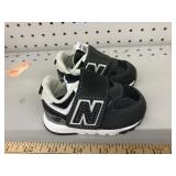 New balance newbe size 2 infant