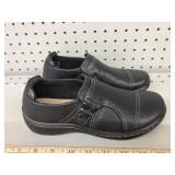 Clarks size 5 1/2
