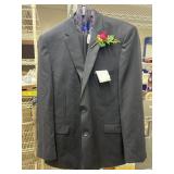 Menï¿½s Wearhouse complete suit/outfit, includes