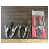 2 gear pullers & Steering Wheel Lock-plate tool