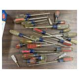 Lot of Craftsman Screwdrivers