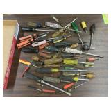 Lot of Miscellaneous screwdrivers