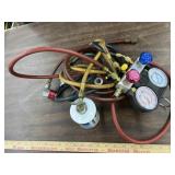 Pittsburgh Analog AC Manifold gauge in case