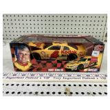1/24 RC Signature Driver Series, #4 Bobby Hamilton