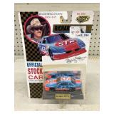 1/64 Road Champs #43 Richard Petty Stock Car