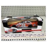 1/24- 1999 Limited Edition for Home Depot car