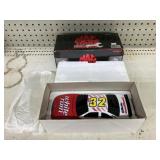 1/24 #32 Dale Jarrett 