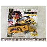 1/87 Road Champs #4 Ernie Irvan Team Transporter