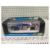 Revell #16 Ted Musgrave Thunderbird