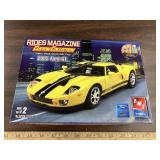 1/25 2005 Ford GT model kit, skill 2