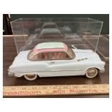 Vintage Voiture Buick Standard Sedan friction car,