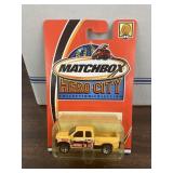 Matchbox Hero-City, Chevrolet Silverado #49