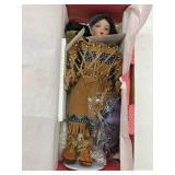 Paradise Galleries 14" "White Feather"w/stand