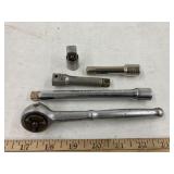 Craftsman 3/8 drive ratchet w/ 3 extentions &