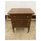 Vintage Oak Stand, 24x18x28, needs tlc
