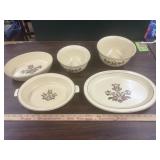 5 pc of Pfaltzgraff Village bakeware- 2 oval