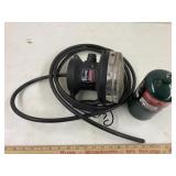 Coleman Sport Cat heater & 1lb bottle of porpane