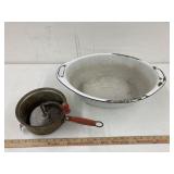 Foley manual food mill & oval enamal basin